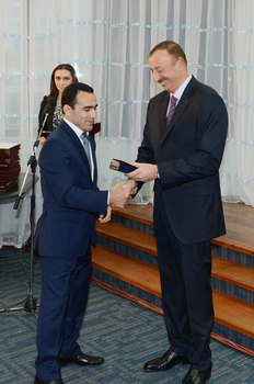 Azerbaijani President and his spouse attended National Olympic Committee`s award-giving ceremony (PHOTO)