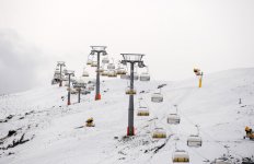 Azerbaijani President opens Zirva hotel in Shahdag winter and summer tourism complex (PHOTO)