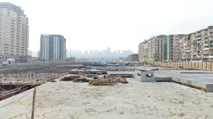 President Ilham Aliyev inspects construction work at underground parking lot, park, garden and fountain complex in Baku (PHOTO)
