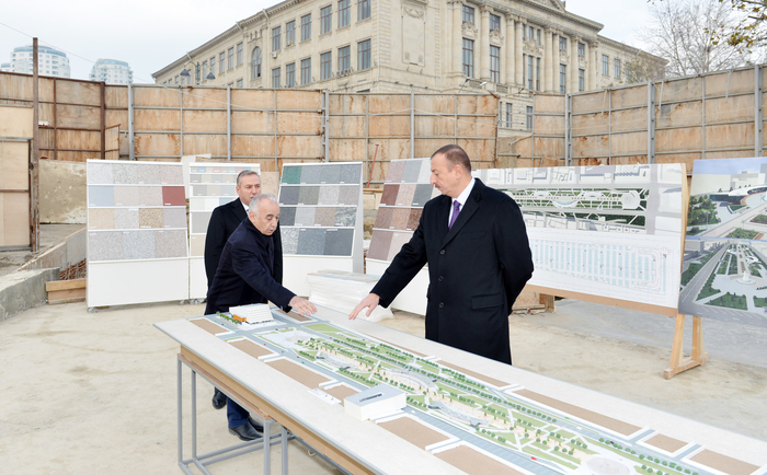 President Ilham Aliyev inspects construction work at underground parking lot, park, garden and fountain complex in Baku (PHOTO)
