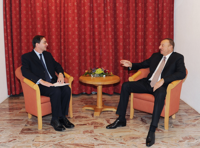 Azerbaijani President meets CEO of Holcim Group