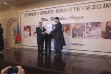 First Lady of Azerbaijan Mehriban Aliyeva announced ‘The Person of 2012-Symbol of humanity’ in Pakistan (PHOTO)