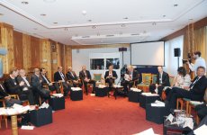 Azerbaijani President takes part in Davos World Economic Forum's session (PHOTO)