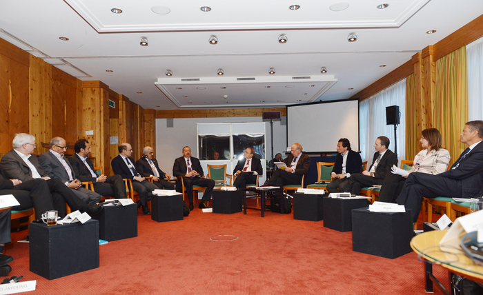 Azerbaijani President takes part in Davos World Economic Forum's session (PHOTO)