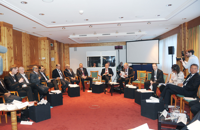 Azerbaijani President takes part in Davos World Economic Forum's session (PHOTO)