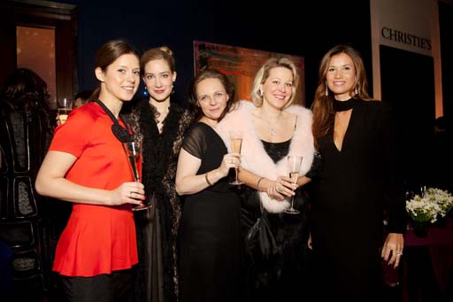 Exhibition of contemporary Azeri art held at Christie`s London (PHOTO)