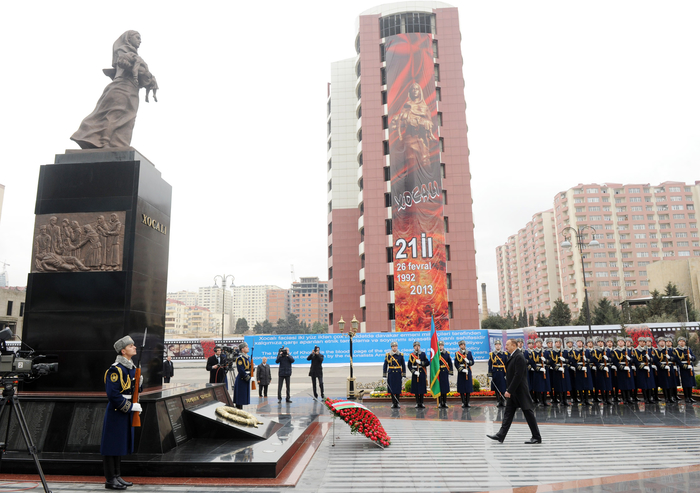Azerbaijani President, First Lady attend ceremony commemorating Khojaly genocide victims  (UPDATE) (PHOTO)