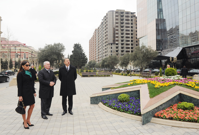 Azerbaijani President, First Lady attend ceremony commemorating Khojaly genocide victims  (UPDATE) (PHOTO)
