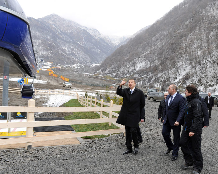President Ilham Aliyev inspects construction of Tufan Alpine Skiing Recreation Complex (PHOTO)
