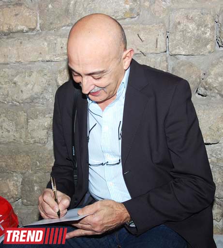 Sanan Alaskarov’s “Transparency of Simplicity” exhibition opened in “Yay” gallery in Baku (PHOTO)