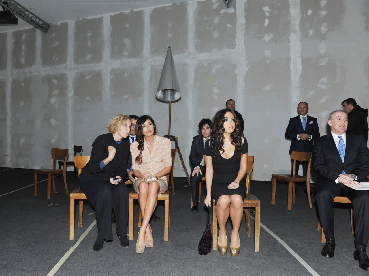 Azerbaijan's First Lady attends ‘Fly to Baku: Contemporary Art of Azerbaijan’ exhibition in Rome (PHOTO)