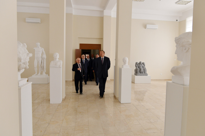 Azerbaijani President inspects new block of Azerbaijan State Academy of Fine Art (PHOTO)