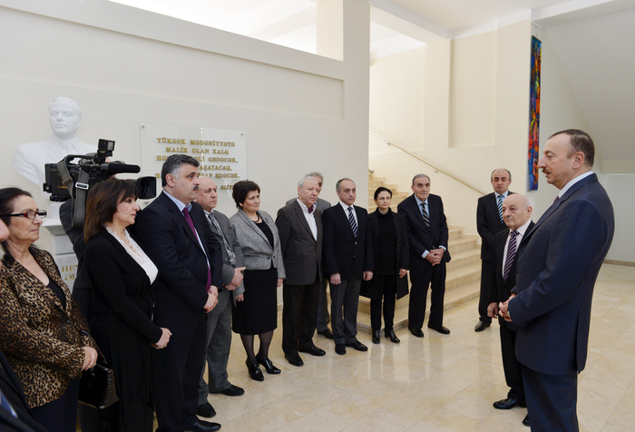 Azerbaijani President inspects new block of Azerbaijan State Academy of Fine Art (PHOTO)
