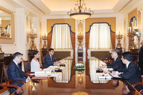 Azerbaijan`s First Lady meets Korean ambassador