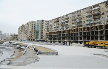 President Ilham Aliyev and his spouse inspects construction work in underground parking, park, garden and fountain complex in Baku (PHOTO)