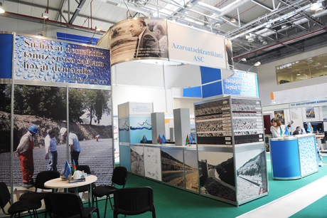 President Ilham Aliyev visits 1st Caspian International Aqua Technologies Exhibition and Forum “CATEF-2013” (PHOTO)