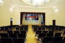 Azerbaijani President opens newly-redeveloped park in Bilajari settlement (PHOTO)