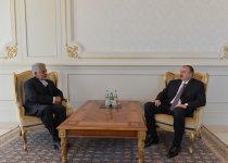 Azerbaijani President receives credentials of incoming Pakistani ambassador (PHOTO)