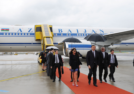 President Ilham Aliyev arrives in Austria for official visit