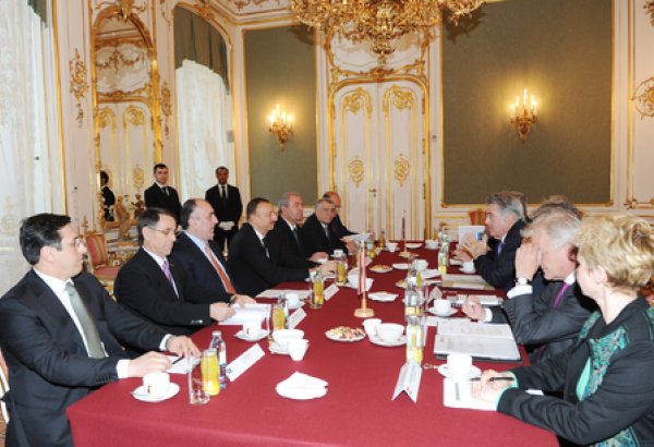 Azerbaijani, Austrian presidents have expanded meeting