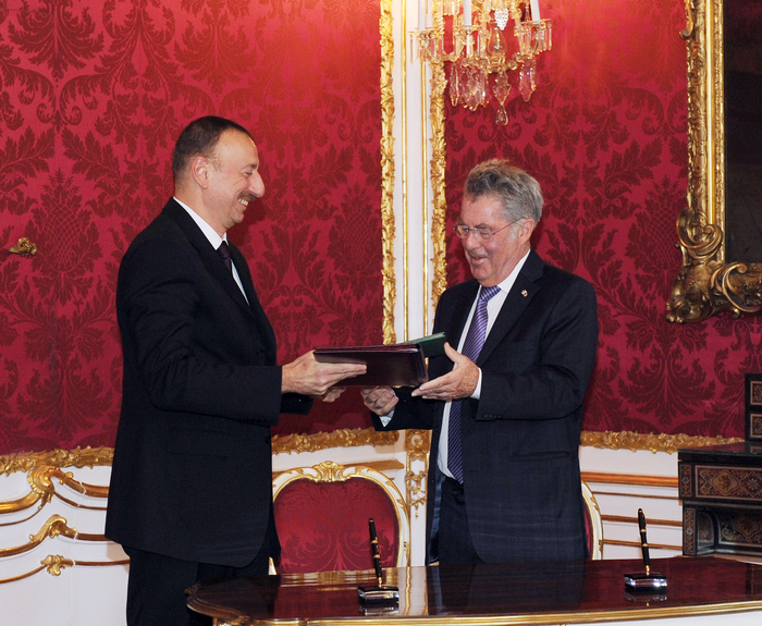 Azerbaijan, Austria sign Joint Declaration on friendly relations and partnership in Vienna (PHOTO)