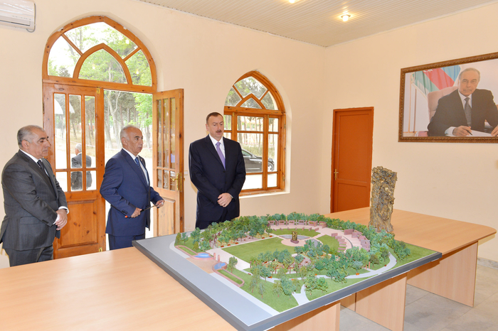 Azerbaijani President inspects construction of Dada Gorgud park in Baku (PHOTO)