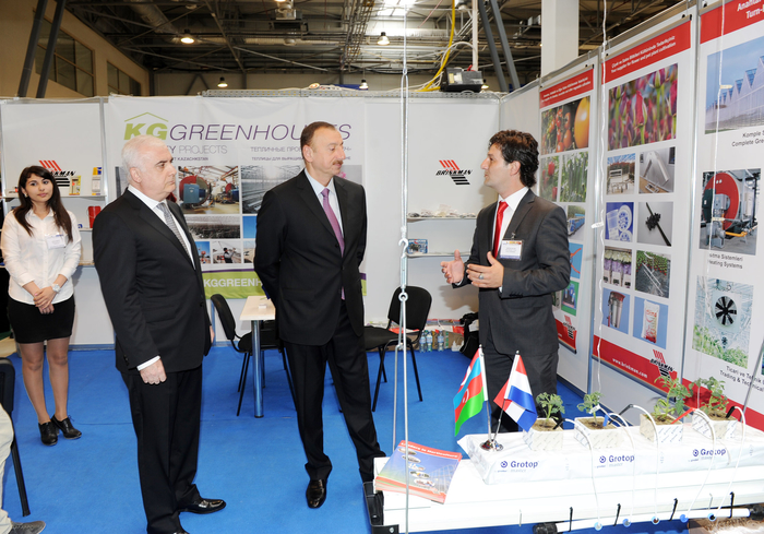 Azerbaijani President views 19th Azerbaijan International Exhibition of Food Industry and 7th Azerbaijan International Agriculture Exhibition  (PHOTO)