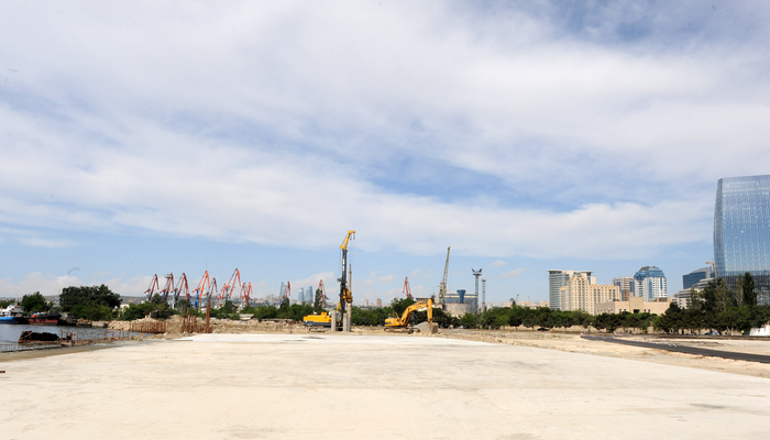 Ilham Aliyev attends ground-breaking ceremony of Baku White City Boulevard  (PHOTO)