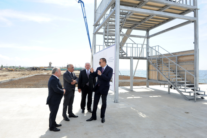 Ilham Aliyev attends ground-breaking ceremony of Baku White City Boulevard  (PHOTO)