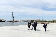 Ilham Aliyev attends ground-breaking ceremony of Baku White City Boulevard  (PHOTO)