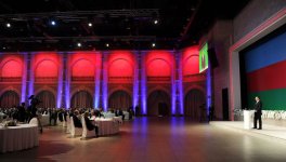 Azerbaijan`s President attends official reception in connection with Republic Day (PHOTO)