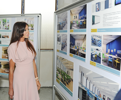 Azerbaijan`s First Lady Mehriban Aliyeva inspects reconstruction work at secondary school No 23 in Baku (PHOTO)