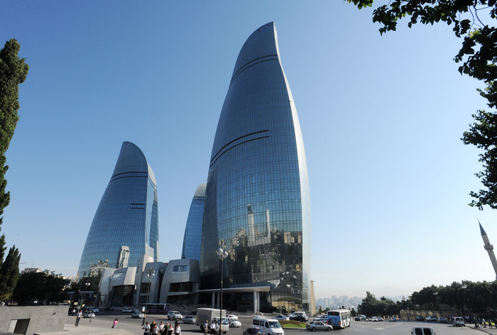 President Ilham Aliyev opens Fairmont Baku hotel at Flame Towers complex (PHOTO)