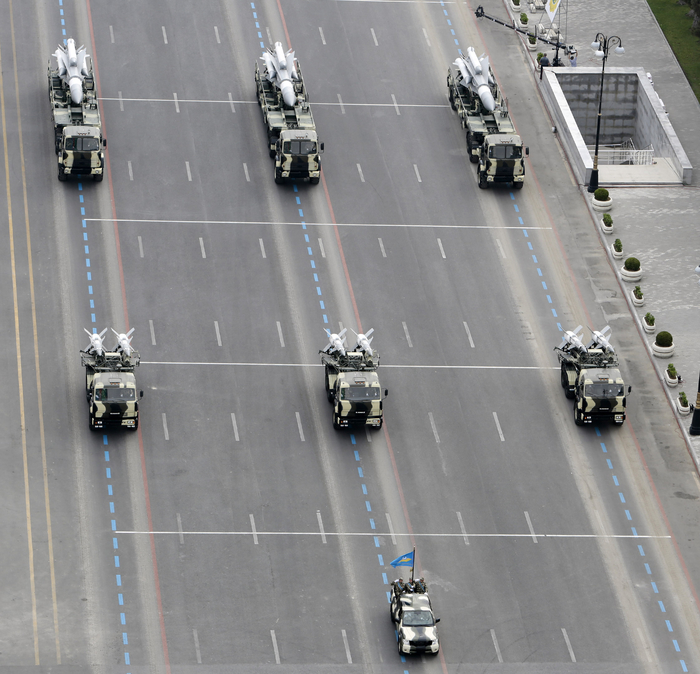 Military parade held in Baku (PHOTO)