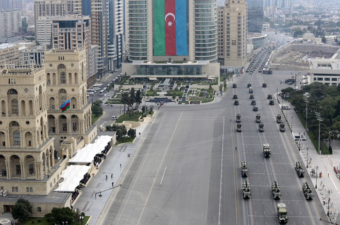 Military parade held in Baku (PHOTO)