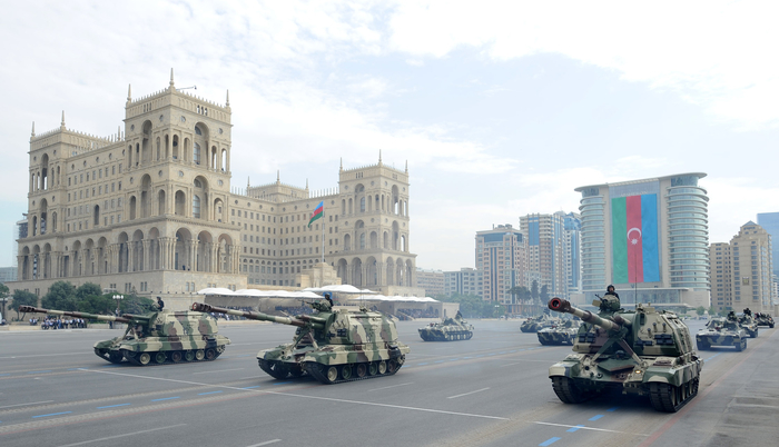 Military parade held in Baku (PHOTO)
