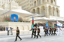 Military parade held in Baku (PHOTO)