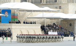 Military parade held in Baku (PHOTO)