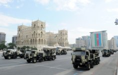 Military parade held in Baku (PHOTO)