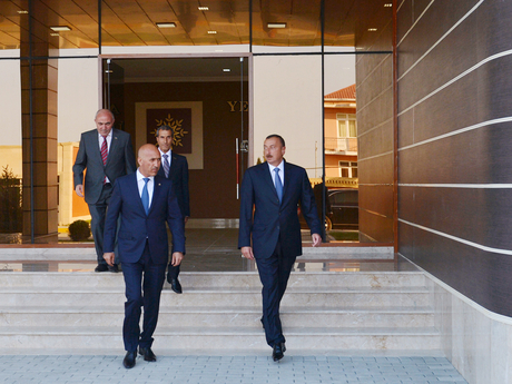 President Aliyev opens new building of New Azerbaijan Party`s Siyazan branch (PHOTO)
