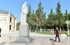 Azerbaijani President arrives in Kurdamir region (PHOTO)