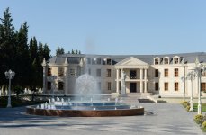 Azerbaijani President arrives in Kurdamir region (PHOTO)