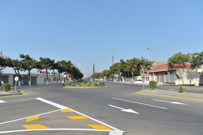 Azerbaijani President Ilham Aliyev familiarizes with major repair works on Sabunchu-Zabrat-Mashtaga-Buzovna road (PHOTO)