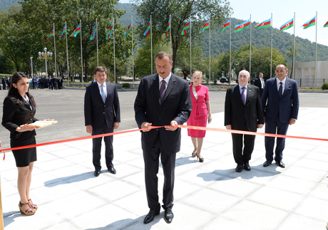 President Ilham Aliyev opens Heydar Aliyev Congress Center in Gabala (PHOTO)