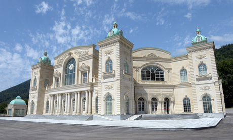 President Ilham Aliyev opens Heydar Aliyev Congress Center in Gabala (PHOTO)