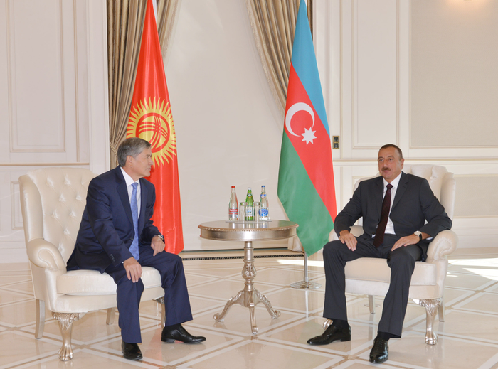 Azerbaijani President meets Kyrgyz counterpart in Gabala