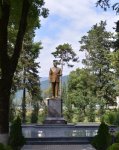 President Ilham Aliyev arrives in Oghuz region (PHOTO)