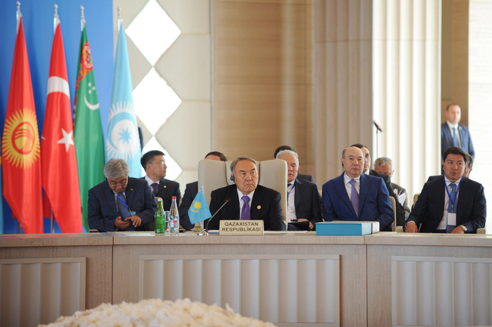 Azerbaijani president proposes holding joint exhibition of tourism potential of Turkic-speaking countries (PHOTO)