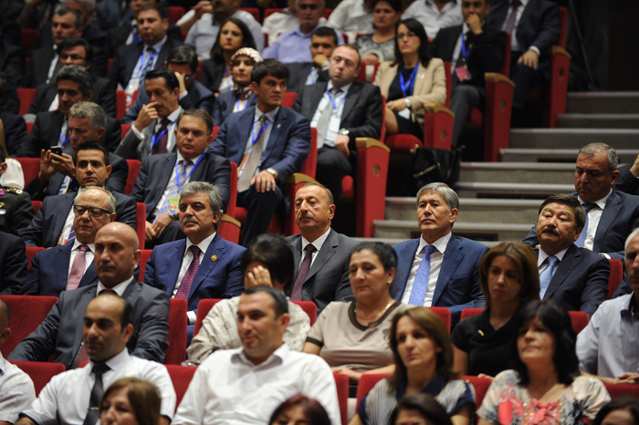 Azerbaijani, Turkish and Kyrgyz presidents attend concert in Gabala (PHOTO)