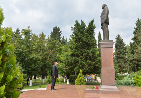 Azerbaijani President Ilham Aliyev arrives in Zagatala District (PHOTO)
